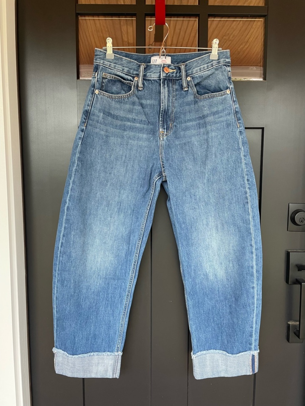 Gap High Rise Cuffed Barrel Jeans